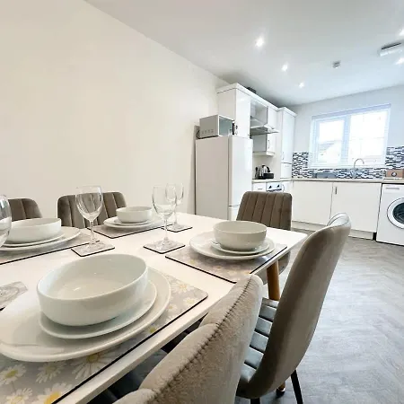 度假居 Fullerton House By Blue Skies *